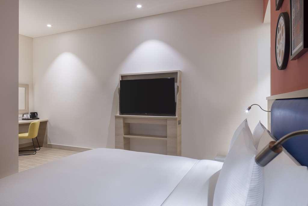 Hampton By Hilton Doha Old Town Otel Oda fotoğraf