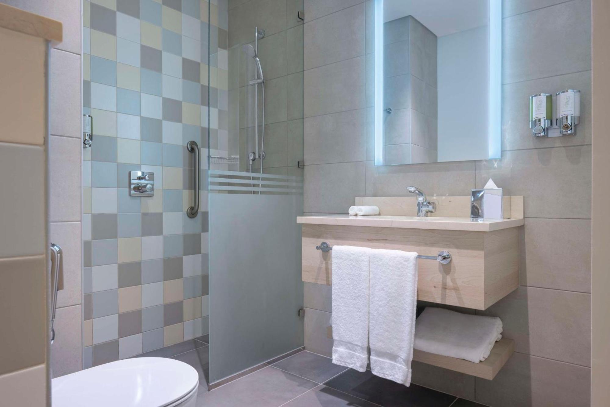 Hampton By Hilton Doha Old Town Otel Dış mekan fotoğraf